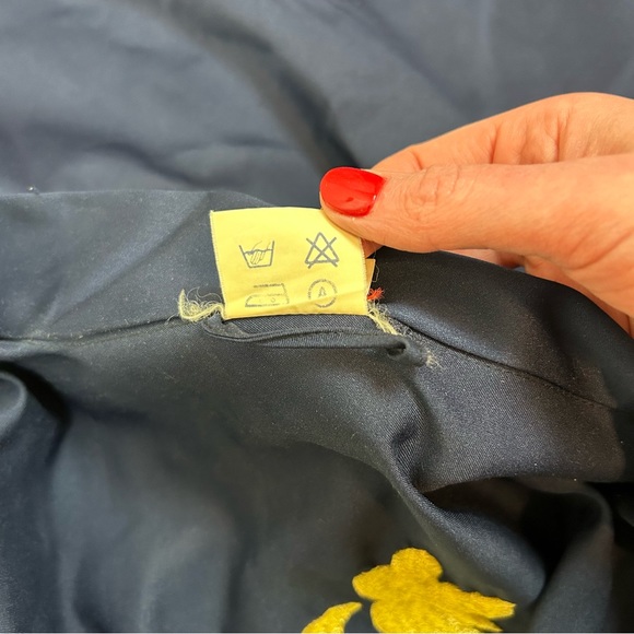 Authentic Japanese Navy Blue Gold Embroidered Kimono Robe - Picture 13 of 14